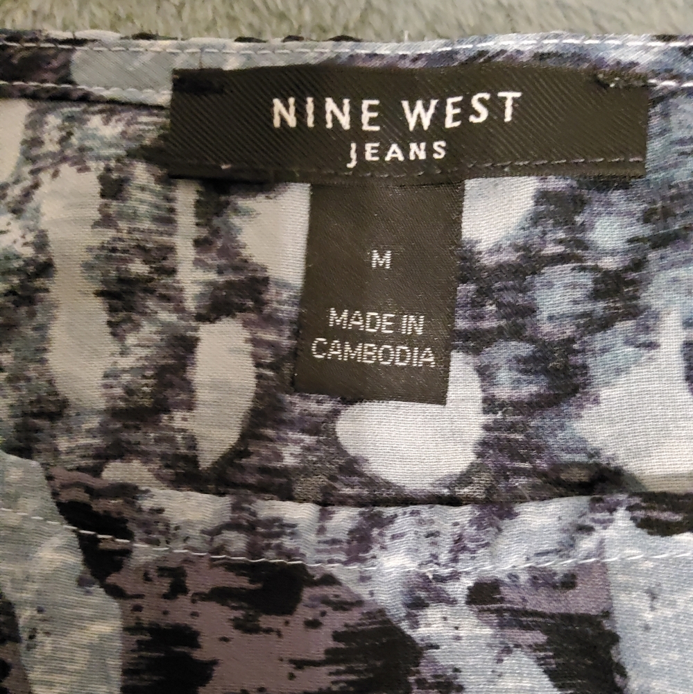 NINE WEST SIZE M GRAY/BLACK/GREEN SCOOP NECK PEPLUM HEM ELASTIC 3/4 SLEEVE TOP - Picture 5 of 7